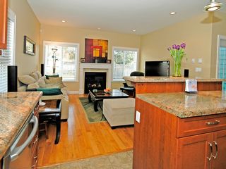 Photo 17: 359 Kinver St in VICTORIA: Es Saxe Point Half Duplex for sale (Esquimalt)  : MLS®# 598554