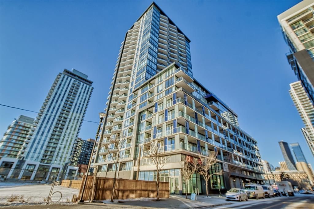 Main Photo: 2404 615 6 Avenue SE in Calgary: Downtown East Village Apartment for sale : MLS®# A2017856