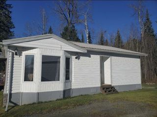Photo 1: 2866 EVASKO Road in Prince George: South Blackburn Manufactured Home for sale in "SOUTH BLACKBURN" (PG City South East (Zone 75))  : MLS®# R2542635
