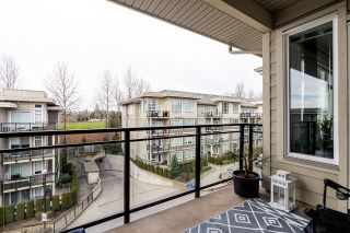 Photo 19: B406 20211 66 Avenue in Langley: Willoughby Heights Condo for sale in "ELEMENTS" : MLS®# R2667131
