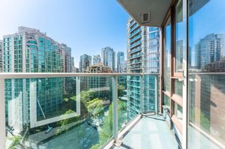 Photo 15: 1609 233 ROBSON Street in Vancouver: Downtown VW Condo for sale in "TV Tower 2" (Vancouver West)  : MLS®# R2853283