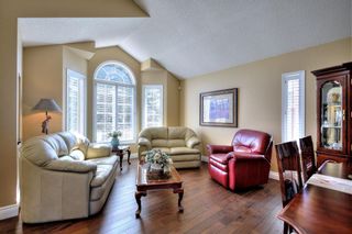 Photo 11: 319 Mt Sparrowhawk Place SE in Calgary: McKenzie Lake Detached for sale : MLS®# A1218013
