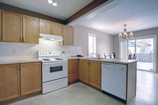 Photo 11: 42 Martha's Place NE in Calgary: Martindale Detached for sale : MLS®# A1203150