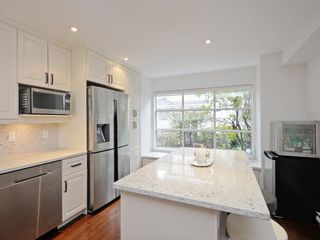 Photo 9: 8 700 ST. GEORGES Avenue in North Vancouver: Central Lonsdale Townhouse for sale : MLS®# R2329116
