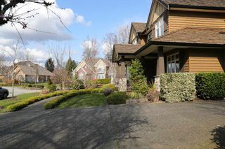 Photo 4: 3710 SOMERSET Crescent in Surrey: Morgan Creek House for sale (South Surrey White Rock)  : MLS®# R2408236