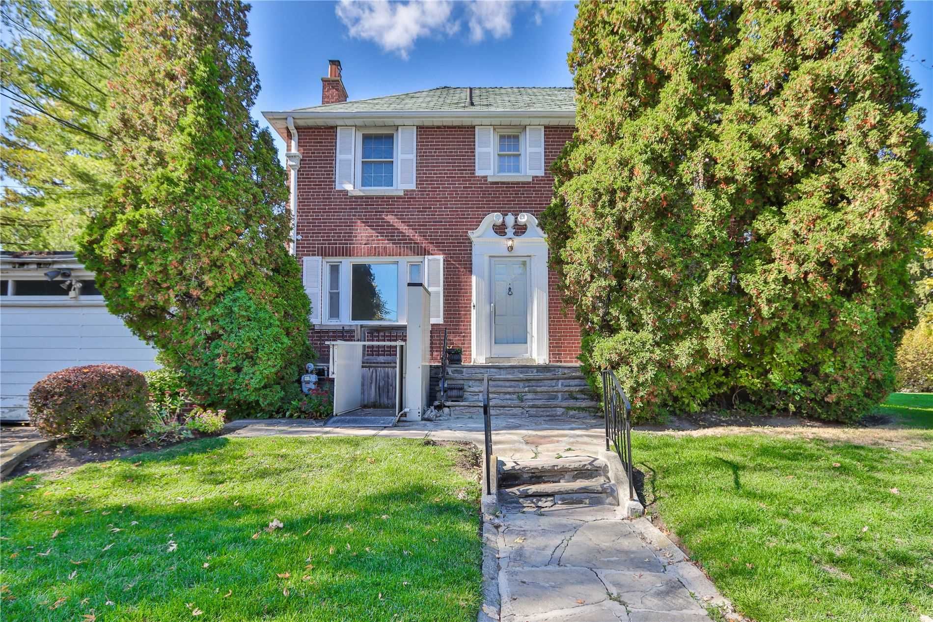 Main Photo:  in : Humewood-Cedarvale House (2-Storey) for sale (Toronto C03)  : MLS®# C4960694