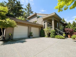 Photo 2: 3354 Haida Dr in Colwood: Co Triangle House for sale : MLS®# 953619