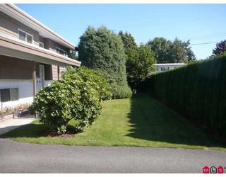 Photo 2: 32479 EMERALD Avenue in Abbotsford: Abbotsford West House for sale : MLS®# F1000177