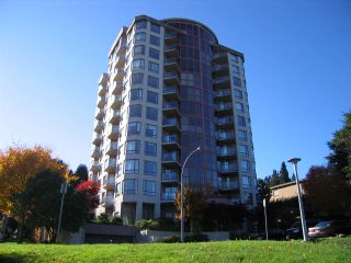 Photo 1: 301 38 LEOPOLD Place in New Westminster: Downtown NW Condo for sale : MLS®# R2053804