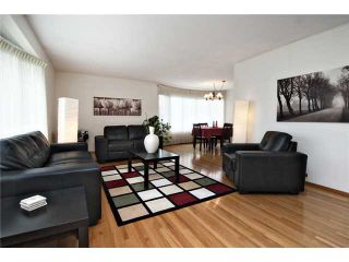Photo 3: 5907 LAKEVIEW Drive SW in CALGARY: Lakeview Residential Detached Single Family for sale (Calgary)  : MLS®# C3533676