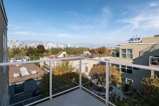 Photo 5: 206 943 W 8 Avenue in Vancouver: Fairview VW Condo for sale in "SouthPort" (Vancouver West)  : MLS®# R2732387