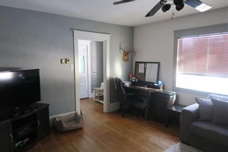 Photo 2: 52 Winnipeg Street South in Emerson: R17 Residential for sale : MLS®# 202325076