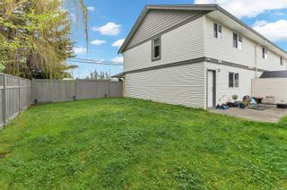 Photo 7: 390 Carolyn Rd in Campbell River: CR Campbell River West Quadruplex for sale : MLS®# 905986