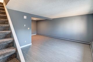 Photo 16: 10 3809 45 Street SW in Calgary: Glenbrook Row/Townhouse for sale : MLS®# A2019821
