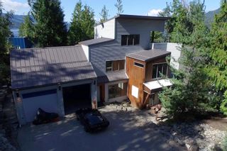 Photo 2: 6088 Bradshaw Road in Eagle Bay: House for sale : MLS®# 10250540