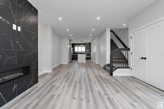 Photo 5: 7552 80 Avenue in Edmonton: Zone 17 House Half Duplex for sale : MLS®# E4323338