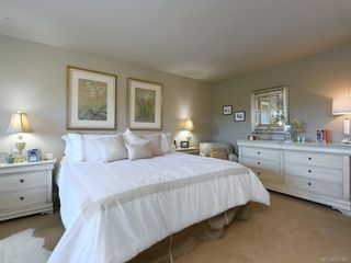 Photo 11: 114 1244 Muirfield Pl in Langford: La Bear Mountain Row/Townhouse for sale : MLS®# 850341