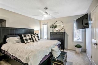Photo 12: 57 Riverside Crescent SE in Calgary: Riverbend Detached for sale : MLS®# A2020470