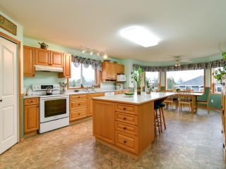 Photo 9: 2355 Strawberry Pl in CAMPBELL RIVER: CR Willow Point House for sale (Campbell River)  : MLS®# 830896