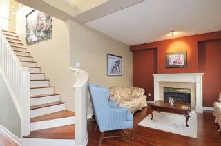 Photo 4: 310 1465 PARKWAY BOULEVARD in Coquitlam: Westwood Plateau Townhouse for sale : MLS®# R2260594