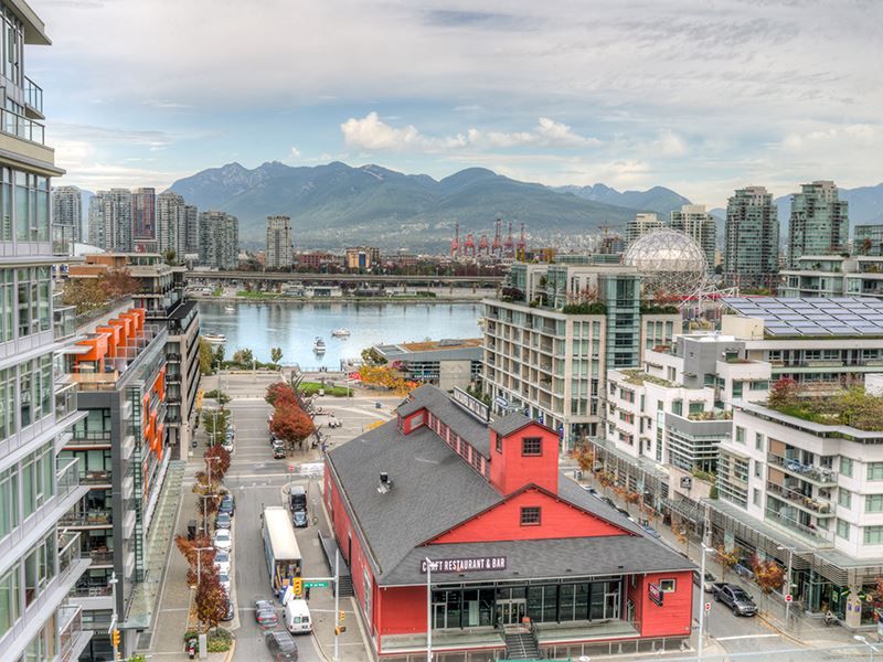Main Photo: 1408 1783 MANITOBA STREET in Vancouver: False Creek Condo for sale (Vancouver West)  : MLS®# R2007052