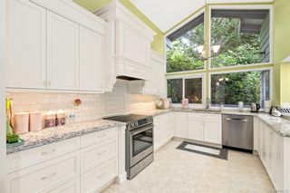 Photo 9: 948 Kentwood Terr in Saanich: SE Broadmead House for sale (Saanich East)  : MLS®# 844332