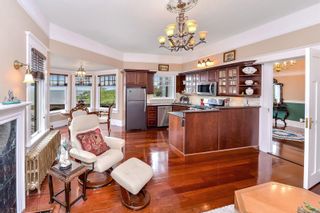 Photo 30: 1926 Crescent Rd in Oak Bay: OB Gonzales House for sale : MLS®# 911713