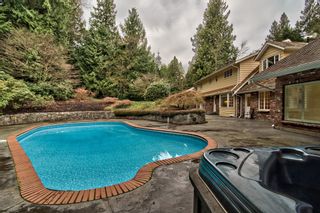 Photo 17: 13398 VINE MAPLE Drive in South Surrey White Rock: Elgin Chantrell Home for sale ()  : MLS®# F1301801