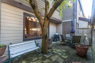 Photo 3: 4097 PARKWAY Drive in Vancouver: Quilchena Townhouse for sale in "ARBUTUS VILLAGE" (Vancouver West)  : MLS®# R2157602