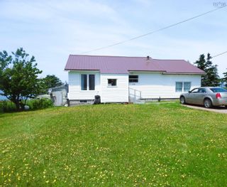 Photo 2: 139 Seaman Street in East Margaretsville: Annapolis County Residential for sale (Annapolis Valley)  : MLS®# 202214759