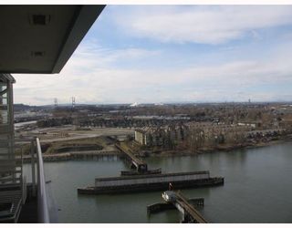 Photo 4: 1904 1250 QUAYSIDE Drive in New_Westminster: Quay Condo for sale in "PROMENADE" (New Westminster)  : MLS®# V757713