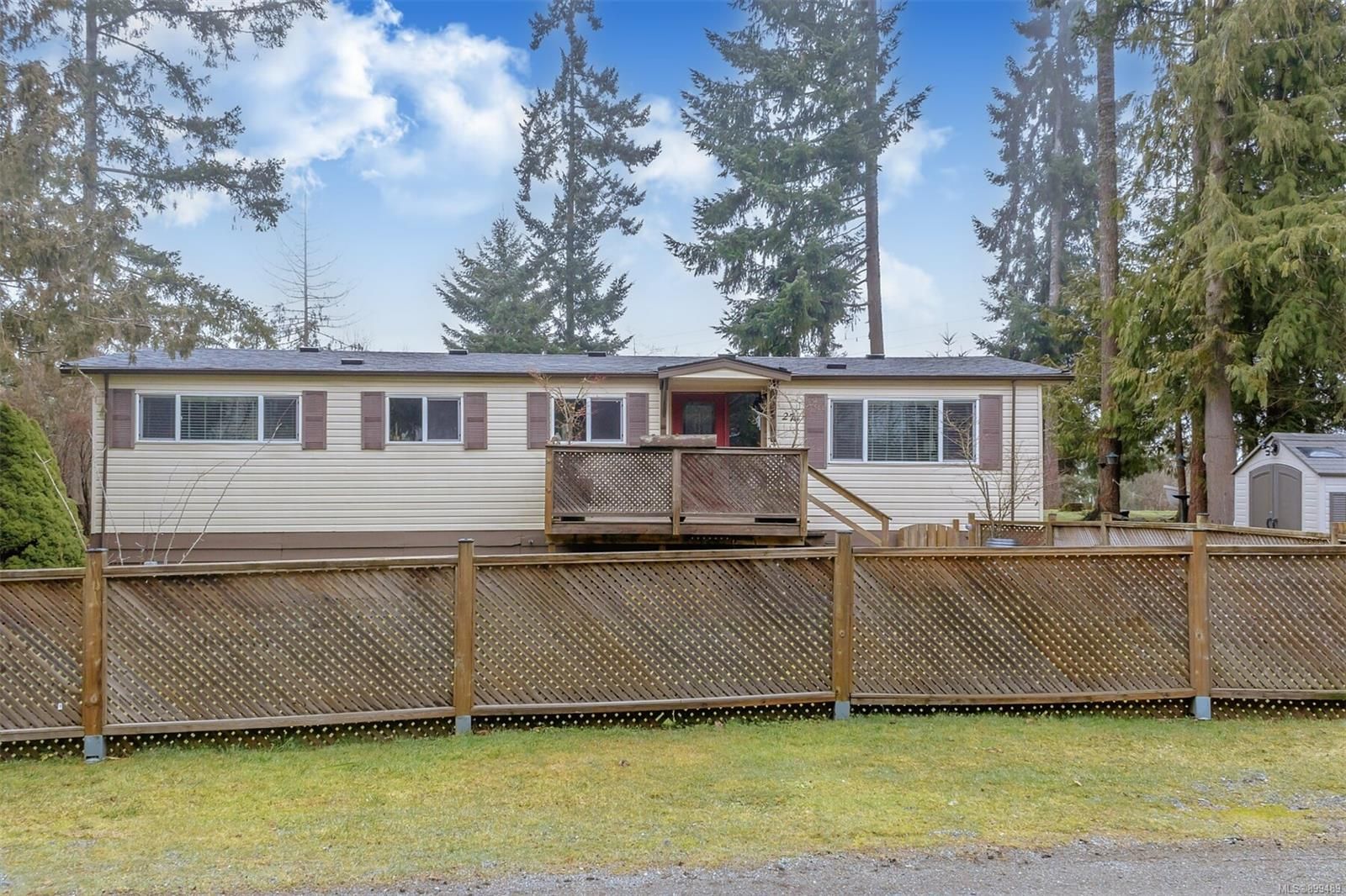 Main Photo: 27A 920 Whittaker Rd in Malahat: ML Malahat Proper Manufactured Home for sale (Malahat & Area)  : MLS®# 899489