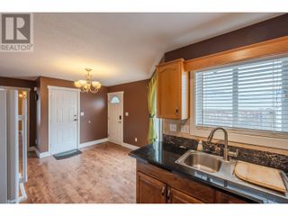 Photo 6: 615 6TH Avenue Unit# 2 in Keremeos: House for sale : MLS®# 10306418