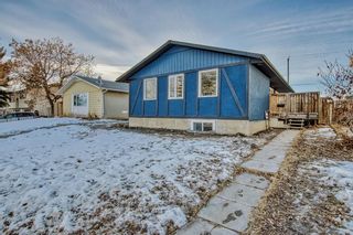 Photo 2: 6159 Penworth Road SE in Calgary: Penbrooke Meadows Detached for sale : MLS®# A2026145