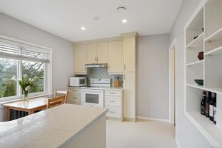 Photo 4: 1254 Tattersall Dr in Saanich: SE Maplewood House for sale (Saanich East)  : MLS®# 894962