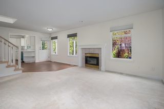 Photo 14: 15413 20 Avenue in Surrey: King George Corridor 1/2 Duplex for sale (South Surrey White Rock)  : MLS®# R2891961