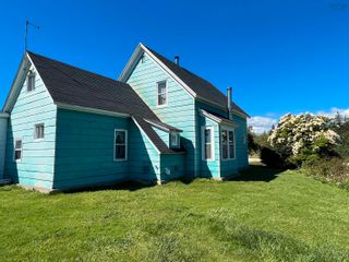 Photo 4: 2361 West Sable Road in Little Harbour: 407-Shelburne County Residential for sale (South Shore)  : MLS®# 202221764