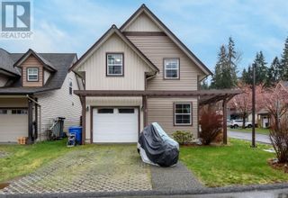 Photo 2: 114 2787 First St in Courtenay: House for sale : MLS®# 959335