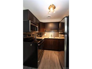 Photo 8: 2 Carriere Avenue in Winnipeg: Condominium for sale (2D)  : MLS®# 1630024
