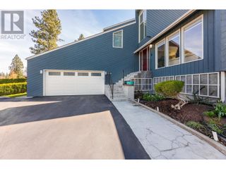 Photo 2: 2189 Michelle Crescent in West Kelowna: House for sale : MLS®# 10310772