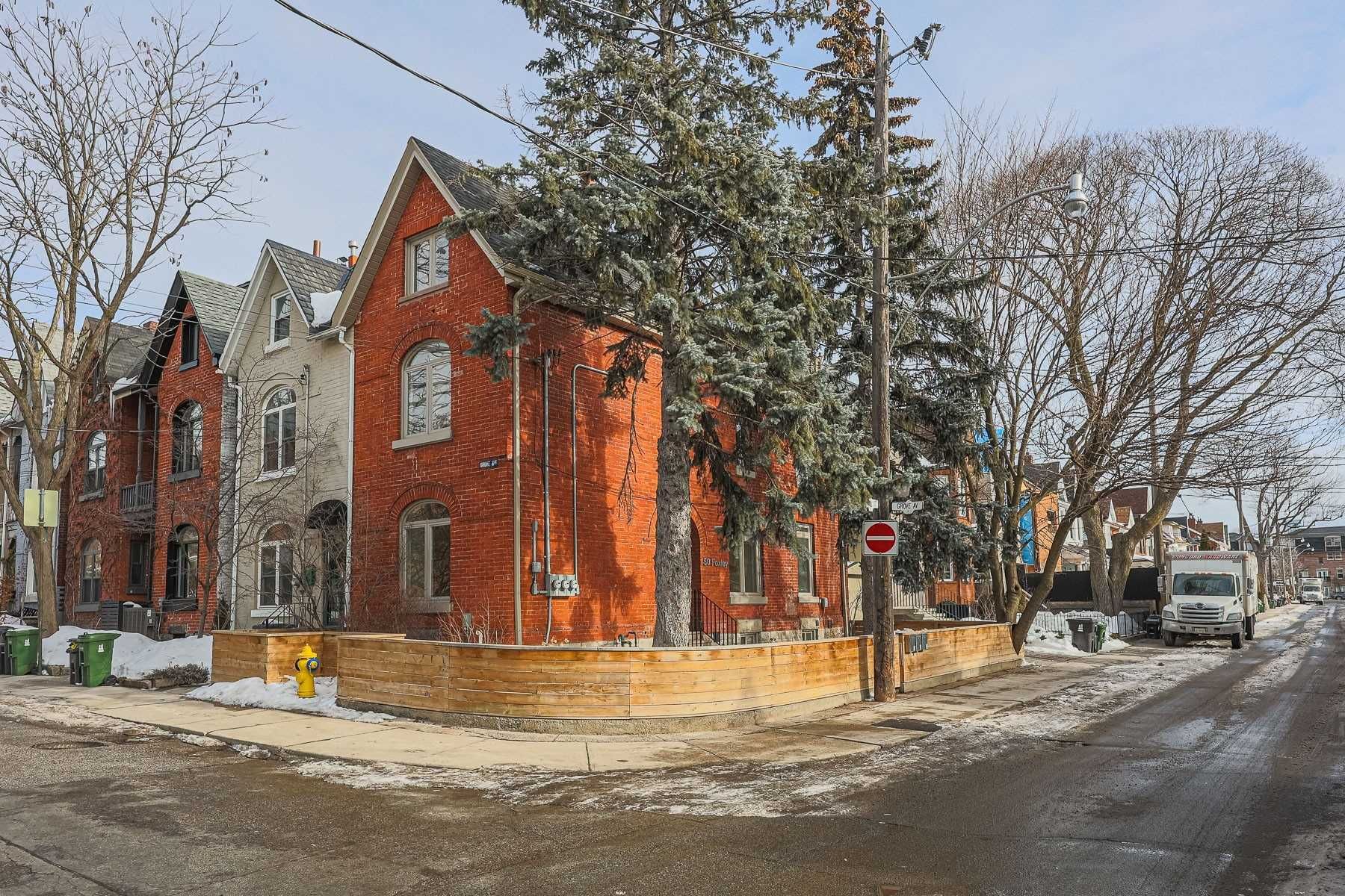 Main Photo: 50 Foxley Street in Toronto: Trinity-Bellwoods Property for sale (Toronto C01)  : MLS®# C5511566