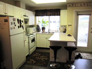Photo 2: 15 23575 119TH Avenue in Maple Ridge: Cottonwood MR Townhouse for sale in "HOLLYHOCK" : MLS®# V941286