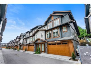 Photo 2: 38 17033 FRASER Highway in Surrey: Fleetwood Tynehead Townhouse for sale : MLS®# R2612764