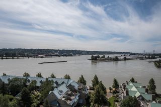 Photo 4: 1605 1135 QUAYSIDE Drive in New Westminster: Quay Condo for sale in "ANCHOR POINTE" : MLS®# R2743558