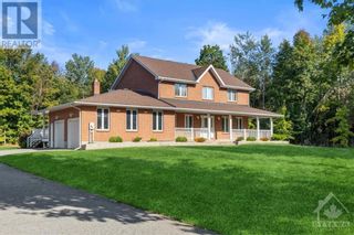 Photo 1: 6249 FLEWELLYN ROAD in Ottawa: House for sale : MLS®# 1382783