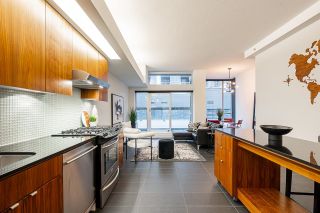 Photo 3: 404 33 W PENDER Street in Vancouver: Downtown VW Condo for sale (Vancouver West)  : MLS®# R2864040