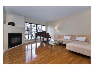 Photo 3: 758 W 15TH Avenue in Vancouver: Fairview VW Townhouse for sale (Vancouver West)  : MLS®# V858048