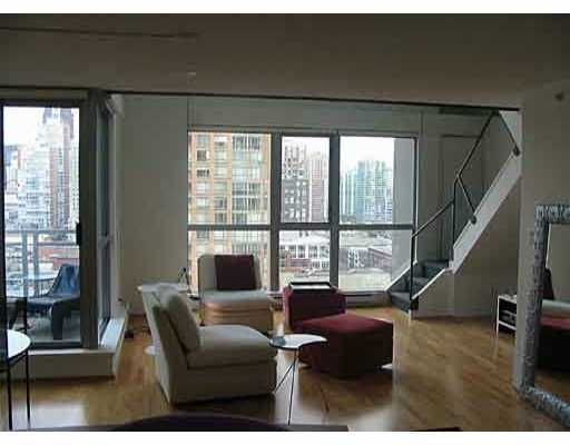 FEATURED LISTING: 1605 - 1238 Richards Street Downtown