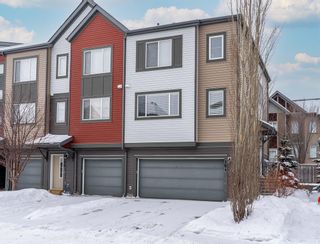 Photo 1: 164 Copperpond Villas SE in Calgary: Copperfield Row/Townhouse for sale : MLS®# A2031456