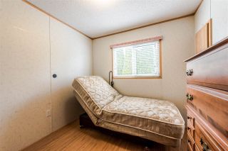 Photo 12: 30 1840 160 Street in Surrey: King George Corridor Manufactured Home for sale in "Breakaway Bays" (South Surrey White Rock)  : MLS®# R2339199